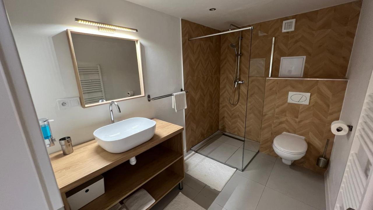 Franco Apartments Kezmarok Bagian luar foto