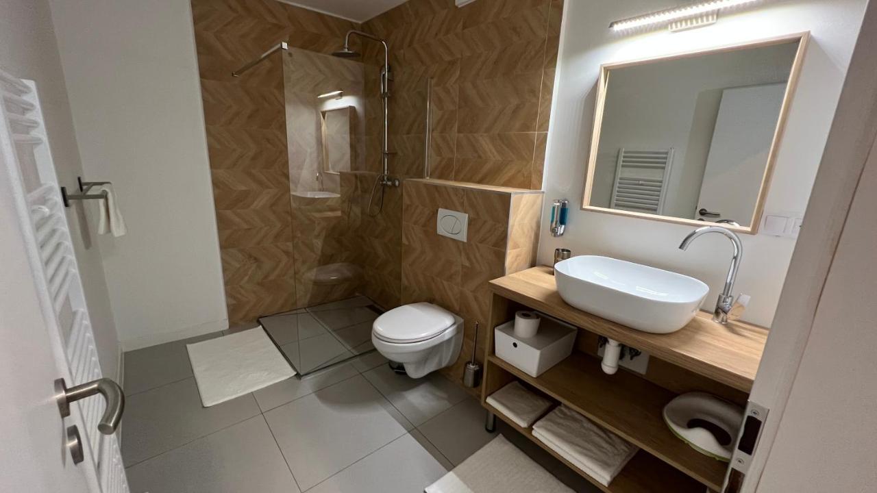 Franco Apartments Kezmarok Bagian luar foto