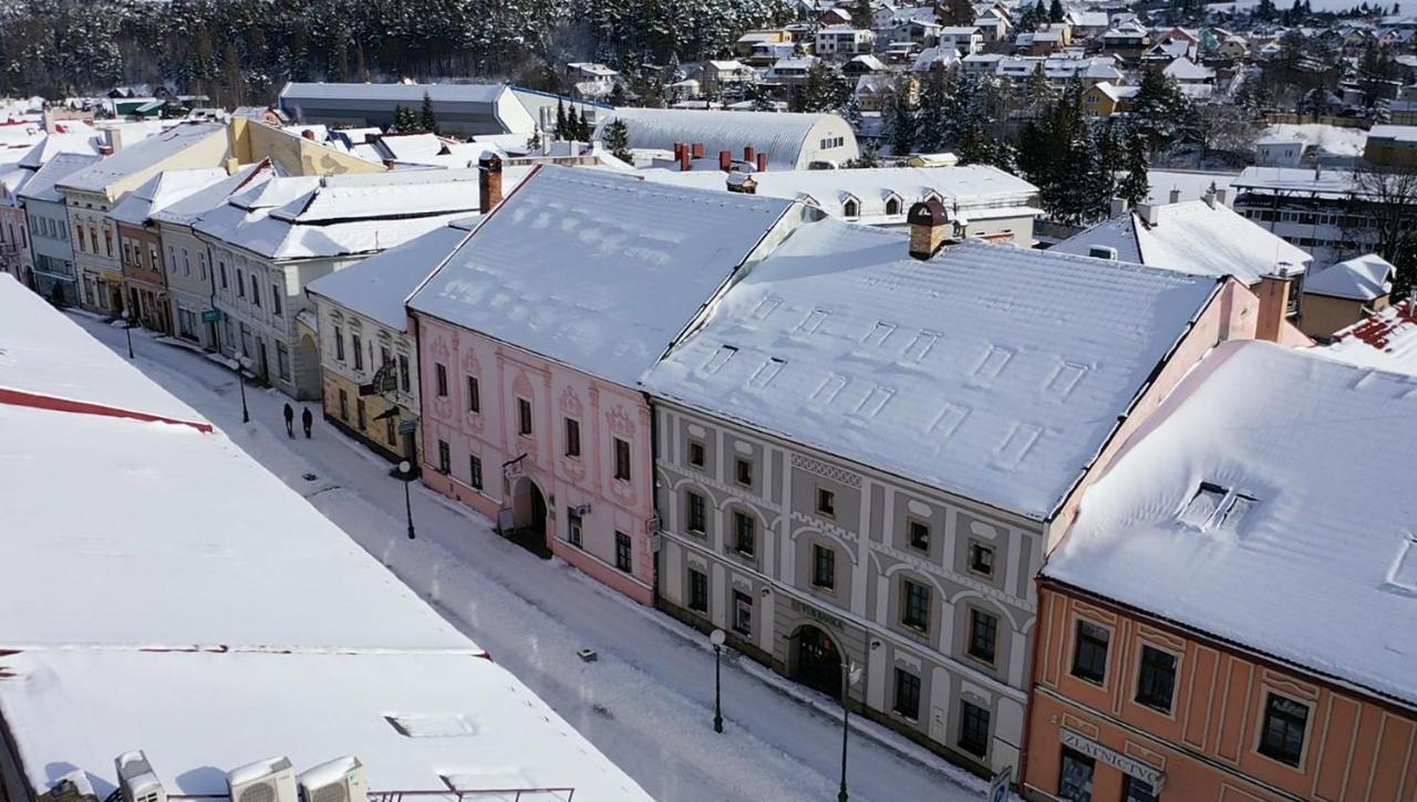 Franco Apartments Kezmarok Bagian luar foto